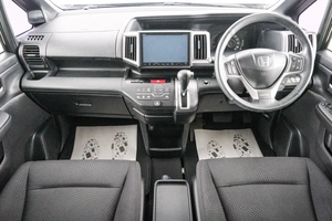 Минивэн Honda Stepwgn Spada 2014 года, 1569000 рублей, Красноярск
