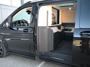 Минивэн Mercedes-benz V-класс 2021 года, 8944000 рублей, Кирилловка