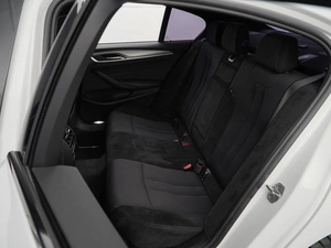 Седан BMW 5 серия 2018 года, 3175055 рублей, Москва