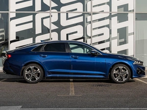 Седан Kia K5 2021 года, 2790000 рублей, Краснодар