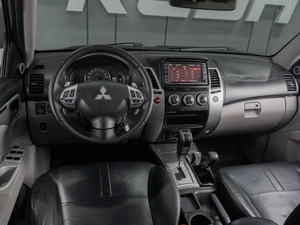 Внедорожник Mitsubishi Pajero Sport 2011 года, 1819000 рублей, Тюмень