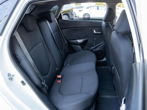 Хетчбэк Kia Rio 2015 года, 915000 рублей, Волгоград