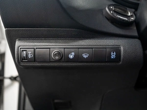 Седан Toyota Corolla 2019 года, 2000000 рублей, Красноярск
