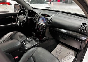 Внедорожник Kia Sorento 2013 года, 1800000 рублей, Красноярск