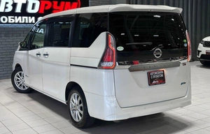 Минивэн Nissan Serena 2016 года, 1640000 рублей, Красноярск