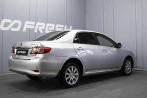 Седан Toyota Corolla 2012 года, 1170000 рублей, Омск