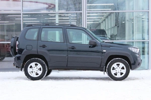 Внедорожник ВАЗ (LADA) Niva Travel 2024 года, 1110000 рублей, Ярославль