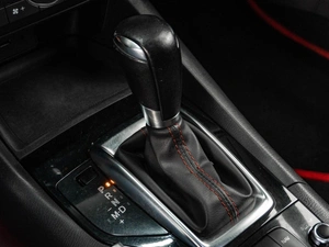 Хетчбэк Mazda 3 2013 года, 1349000 рублей, Тюмень
