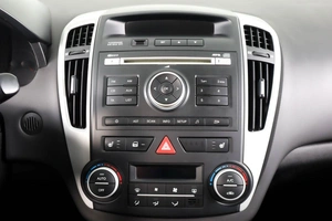 Хетчбэк Kia Ceed 2010 года, 719000 рублей, Пермь