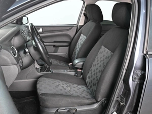 Седан Ford Focus 2005 года, 449000 рублей, Аксай