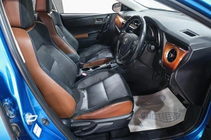 Хетчбэк Toyota Auris 2015 года, 1599000 рублей, Новокузнецк