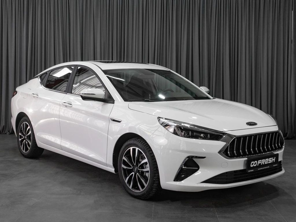 Лифтбек JAC J7 2023 года, 1850000 рублей, Тюмень