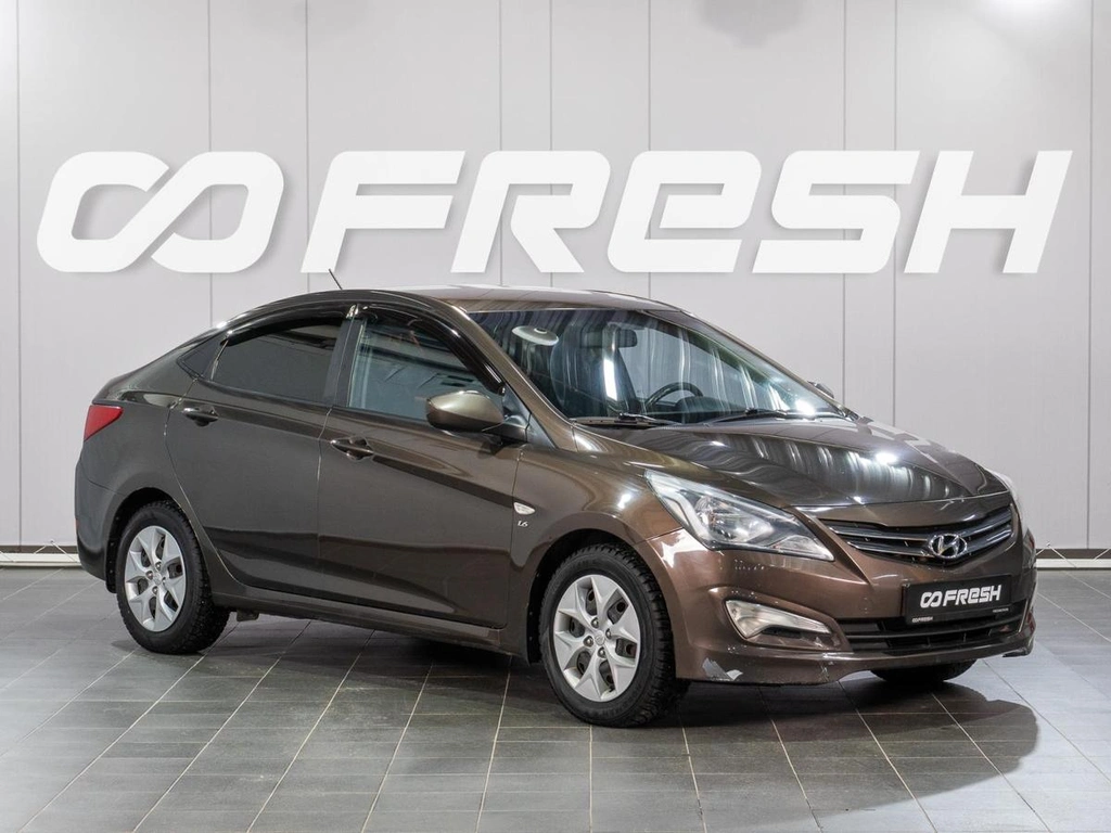 Седан Hyundai Solaris 2014 года, 970000 рублей, Сургут