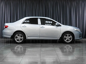 Седан Toyota Corolla 2010 года, 1049000 рублей, Тюмень