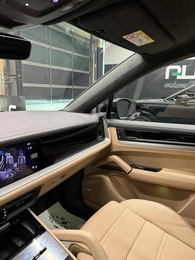 Внедорожник Porsche Cayenne 2023 года, 16200000 рублей, Красноярск