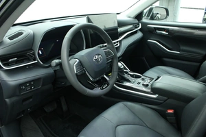 Внедорожник Toyota Highlander 2026 года, 5350000 рублей, Красноярск