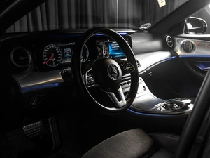 Седан Mercedes-benz E-класс 2019 года, 3199000 рублей, Тюмень