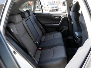 Внедорожник Toyota RAV4 2021 года, 3330000 рублей, Краснодар