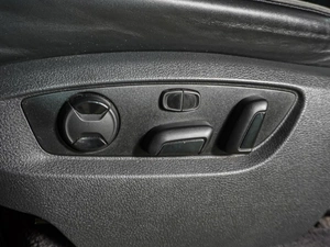 Внедорожник Volkswagen Touareg 2012 года, 2549000 рублей, Воронеж