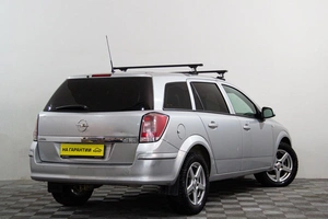 Универсал Opel Astra 2011 года, 659000 рублей, Сургут