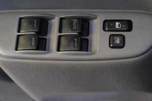 Внедорожник Toyota RAV4 2002 года, 789000 рублей, Омск