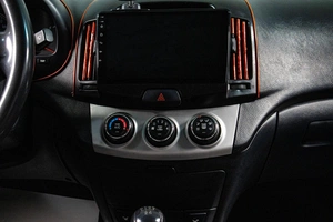 Седан Hyundai Elantra 2010 года, 519000 рублей, Сургут