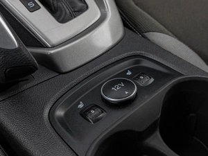 Хетчбэк Ford Focus 2012 года, 925000 рублей, Краснодар