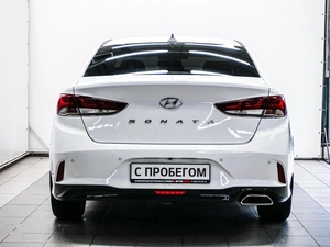 Седан Hyundai Sonata 2019 года, 1850000 рублей, Красноярск