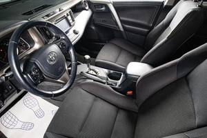 Внедорожник Toyota RAV4 2014 года, 2409000 рублей, Сургут