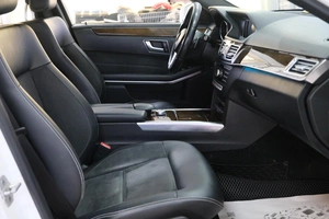 Седан Mercedes-benz E-класс 2013 года, 1789000 рублей, Омск