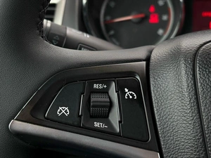 Хетчбэк Opel Astra 2011 года, 599000 рублей, Ижевск