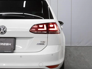 Универсал Volkswagen Golf 2014 года, 1090000 рублей, Омск