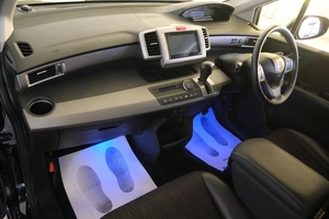 Минивэн Honda Freed 2015 года, 1499000 рублей, Омск