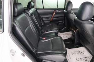 Внедорожник Toyota Highlander 2012 года, 2199000 рублей, Красноярск