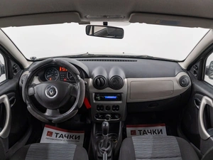 Хетчбэк Renault Sandero 2010 года, 675000 рублей, Красноярск