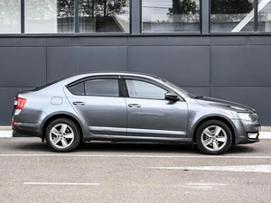Лифтбек Skoda Octavia 2013 года, 1049000 рублей, Кирилловка