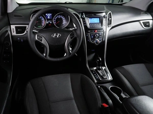 Хетчбэк Hyundai i30 2012 года, 1209000 рублей, Воронеж