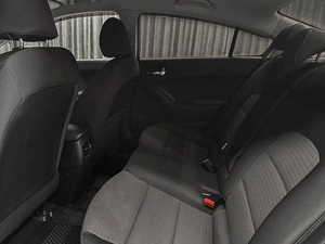 Седан Kia Cerato 2018 года, 1349000 рублей, Красноярск
