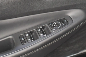 Внедорожник Hyundai Santa Fe 2018 года, 2899000 рублей, Челябинск