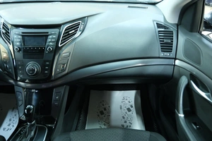 Универсал Hyundai i40 2013 года, 1399000 рублей, Омск