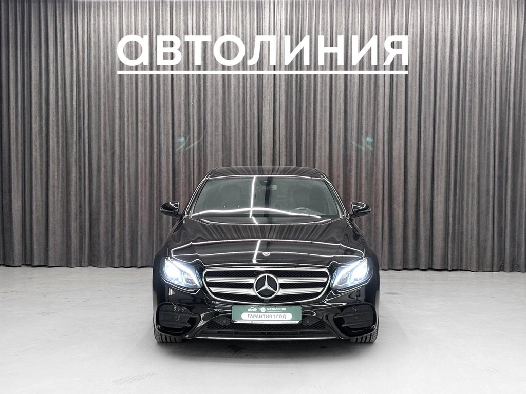 Седан Mercedes-benz E-класс 2019 года, 2999000 рублей, Красноярск