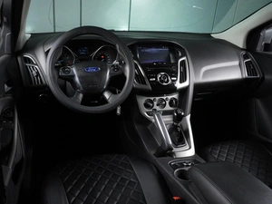 Хетчбэк Ford Focus 2012 года, 1040000 рублей, Минеральные Воды