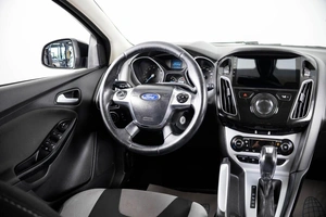 Хетчбэк Ford Focus 2013 года, 679000 рублей, Пермь