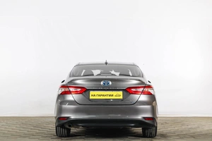 Седан Toyota Camry 2019 года, 3199000 рублей, Тюмень