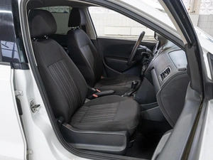 Седан Volkswagen Polo 2016 года, 1050000 рублей, Краснодар