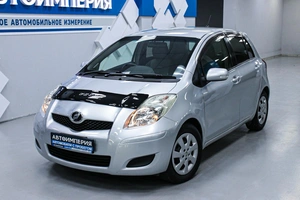Хетчбэк Toyota Vitz 2008 года, 668000 рублей, Солонцы