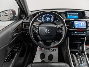 Седан Honda Accord 2017 года, 2170000 рублей, Красноярск