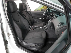 Хетчбэк Peugeot 308 2012 года, 649000 рублей, Воронеж