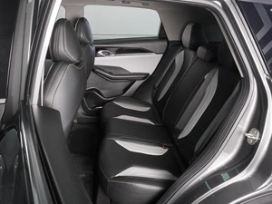 Внедорожник Geely Coolray 2023 года, 2198000 рублей, Красный Пахарь