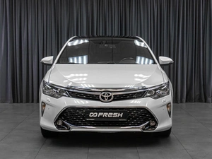 Седан Toyota Camry 2017 года, 2599000 рублей, Тюмень